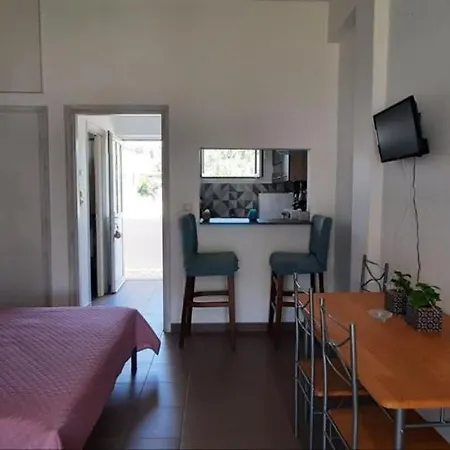 Leylandi Apartment